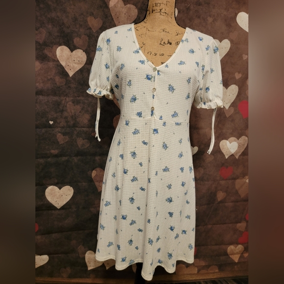 Jessica Simpson Dresses & Skirts - Jessica Simpson dress nwt